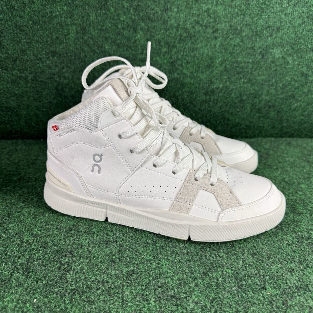 On Cloud The Roger Clubhouse Mid White Sand Lace Up Shoe 98.98327 Women Size 9
